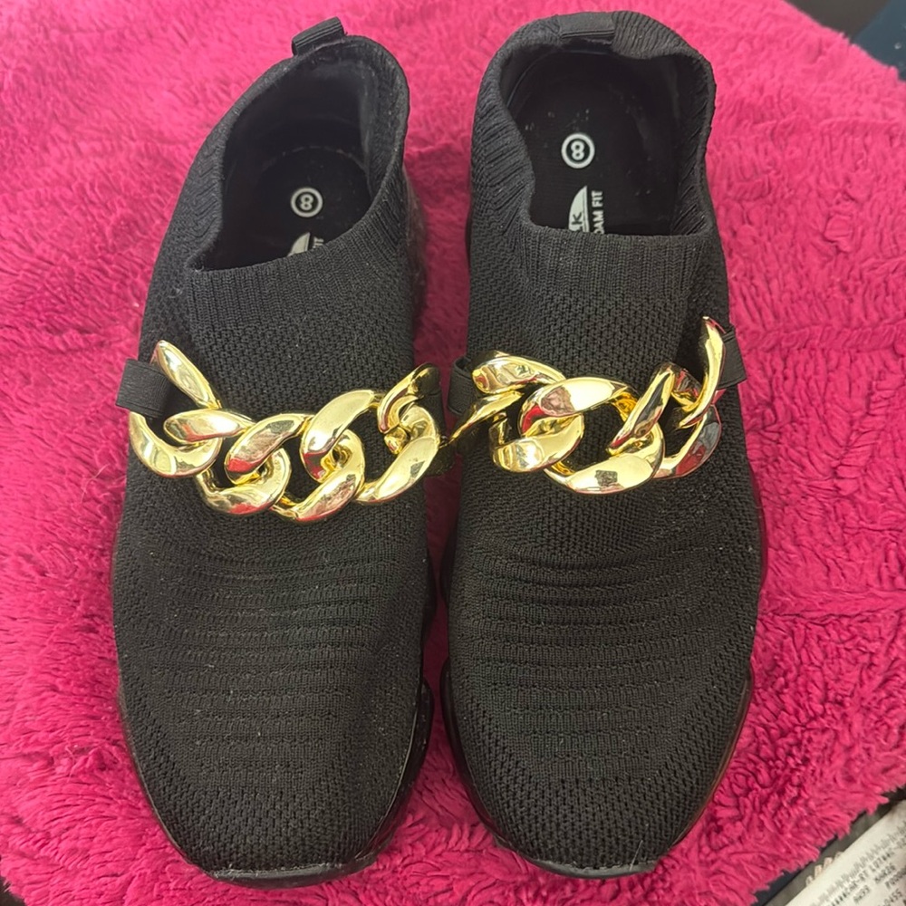 Chic sneakers!